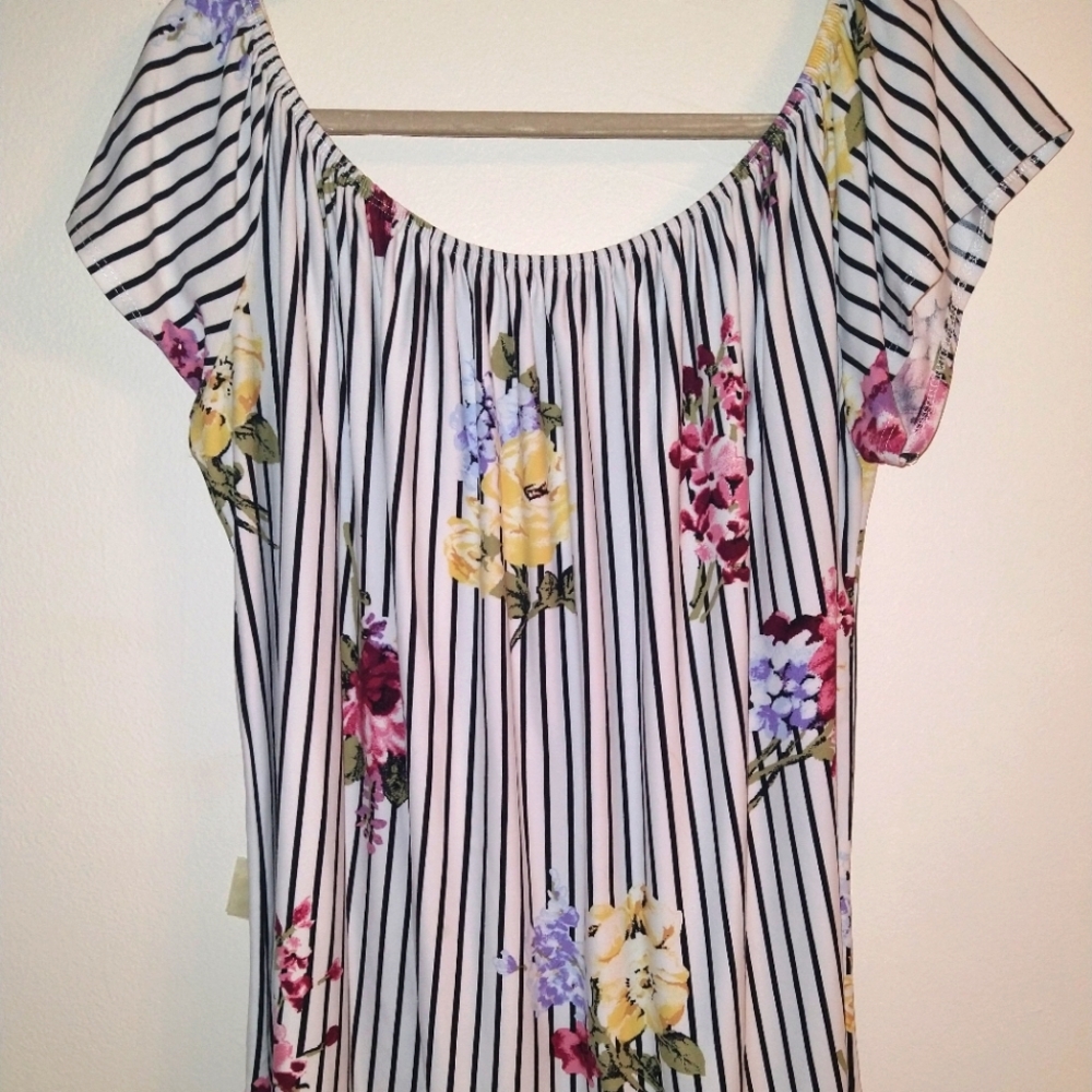 White w Black Stripes and flowers Blouse